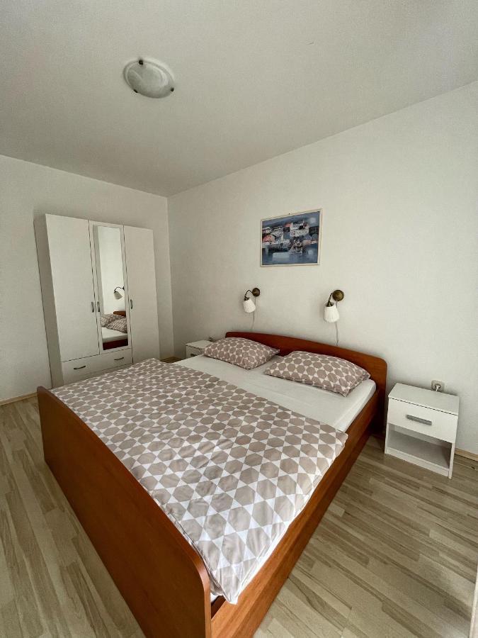 Apartmani Nada Primošten Exterior foto