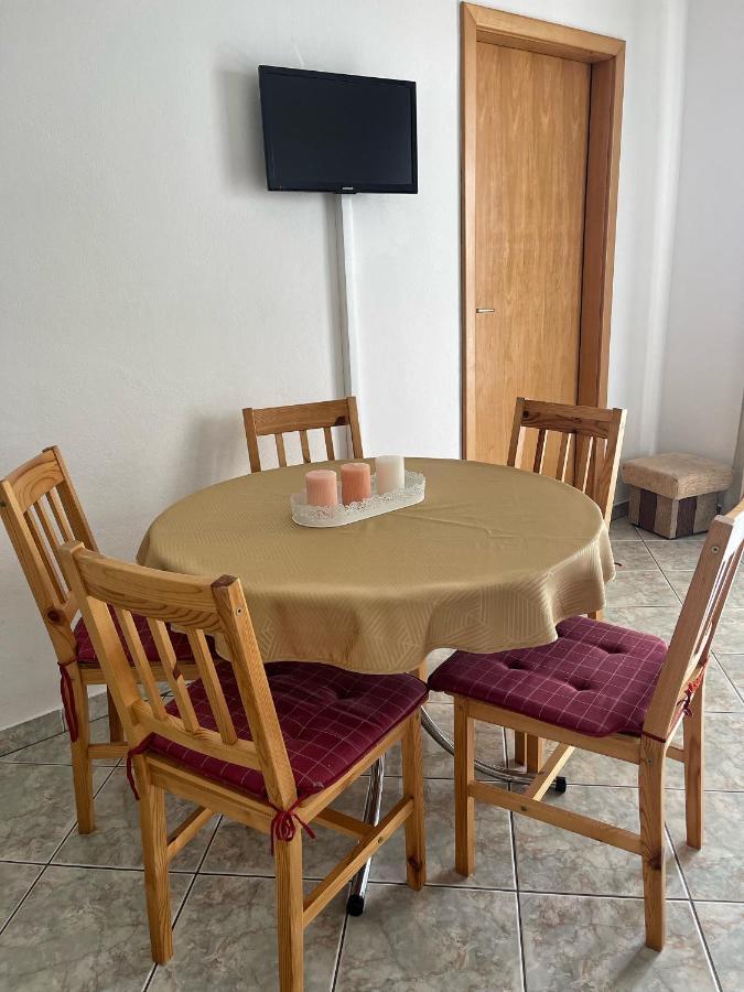 Apartmani Nada Primošten Exterior foto