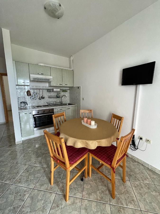 Apartmani Nada Primošten Exterior foto