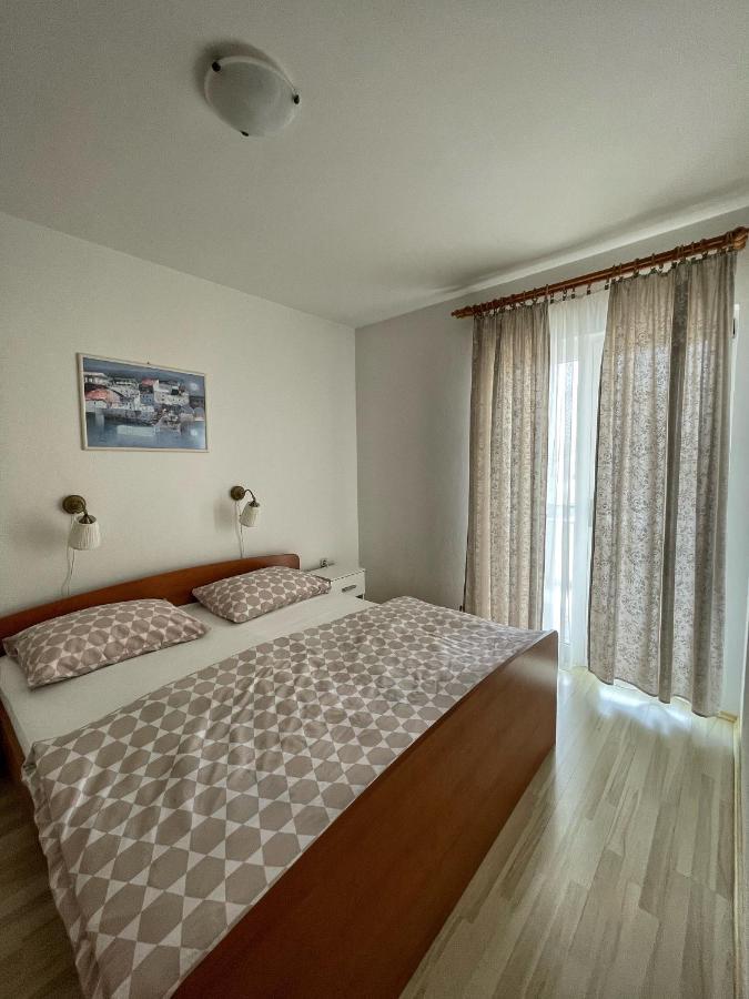 Apartmani Nada Primošten Exterior foto