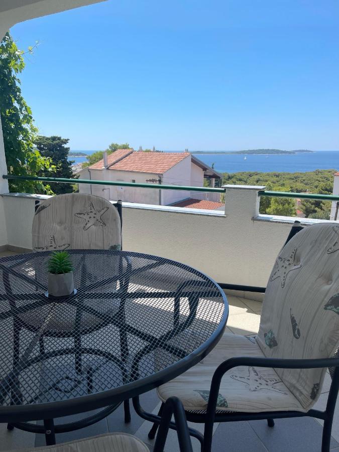 Apartmani Nada Primošten Exterior foto