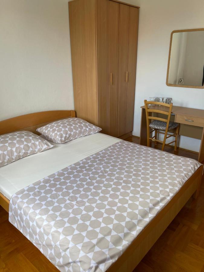 Apartmani Nada Primošten Exterior foto